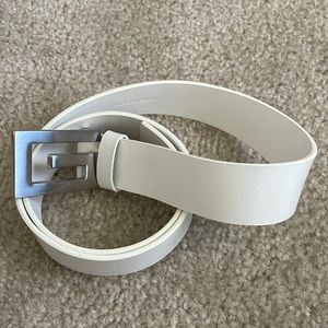 Guess Belt